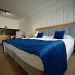 Wielka Odrzanska Centrum *
