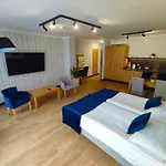 Wielka Odrzanska Centrum Apartment