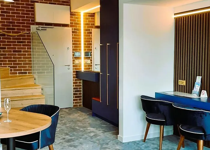 Wielka Odrzanska Centrum *